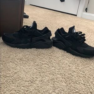 Nike Air Men’s Huraches with box